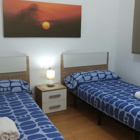 Centrico Apartamento En Valencia Proximo Parada De Metro Angel Guimera エクステリア 写真