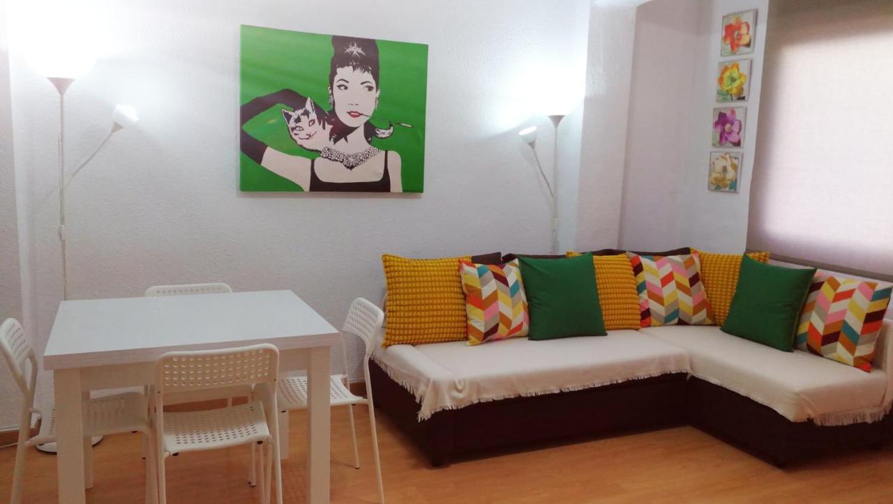 Centrico Apartamento En Valencia Proximo Parada De Metro Angel Guimera エクステリア 写真